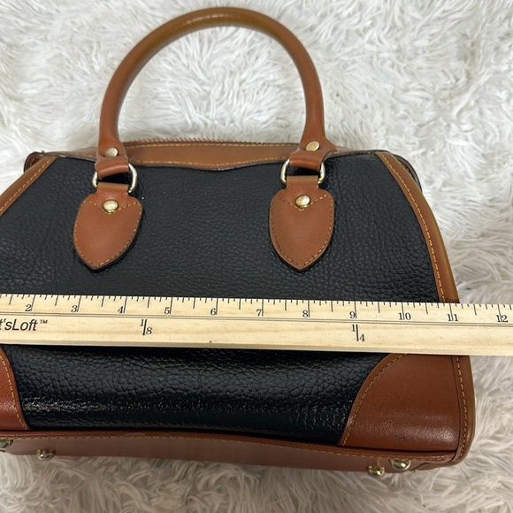 Unbranded Leather Satchel (Doctor bag style) Dark Blue and Tan - Picture 8 of 9